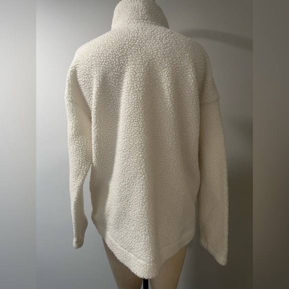 Old Navy sherpa half zip - Picture 3 of 3